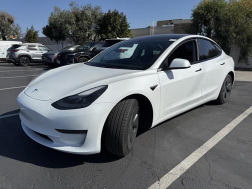 2023 Tesla Model 3 Standard Range