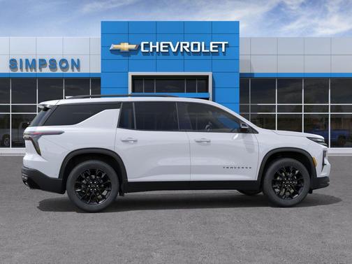 Summit White 2026 Chevrolet Traverse LT
