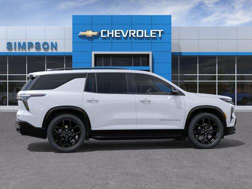 Polar White Tricoat 2026 Chevrolet Traverse RS