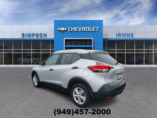 Brilliant Silver Metallic 2019 Nissan Kicks S