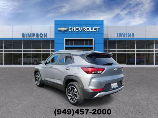 Sterling Gray Metallic 2026 Chevrolet Trailblazer LT