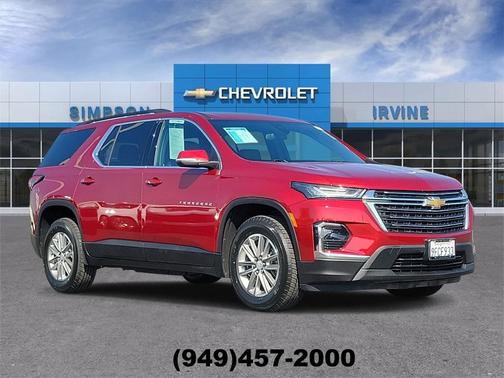2023 Chevrolet Traverse LT Leather