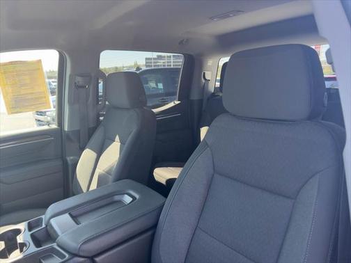 Summit White 2022 Chevrolet Silverado 1500 LT