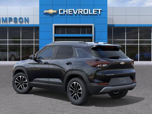 Mosaic Black Metallic 2026 Chevrolet Trailblazer LT