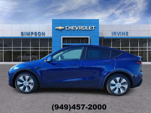 2023 Tesla Model Y Long Range Dual Motor All-Wheel Drive