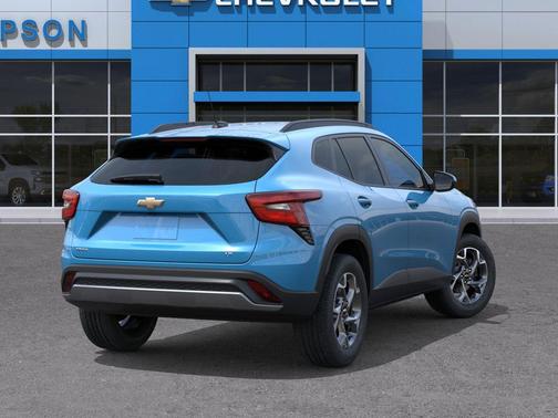 Marina Blue Metallic 2026 Chevrolet Trax LT