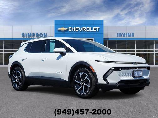 Summit White 2026 Chevrolet Equinox EV LT