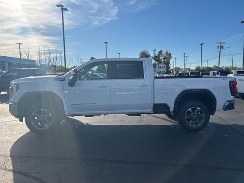 2026 GMC Sierra 2500 SLE