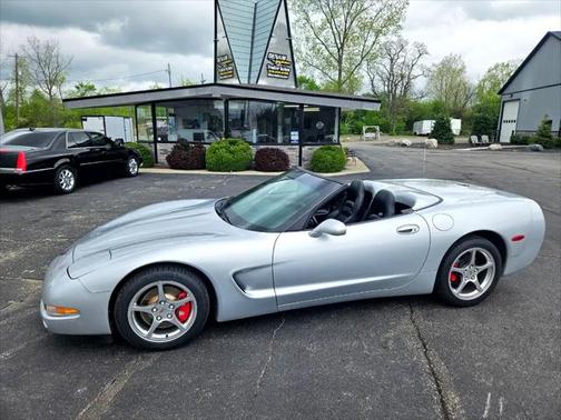 2000 Chevrolet Corvette Base