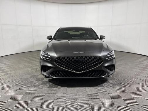 2024 Genesis G70 2.5T