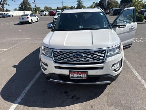 2017 Ford Explorer Platinum