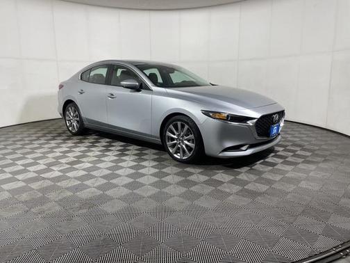 2021 Mazda Mazda3 AWD w/Select Package