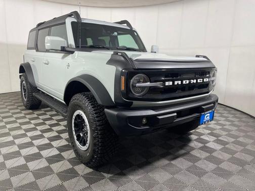 Cactus 2024 Ford Bronco Outer Banks
