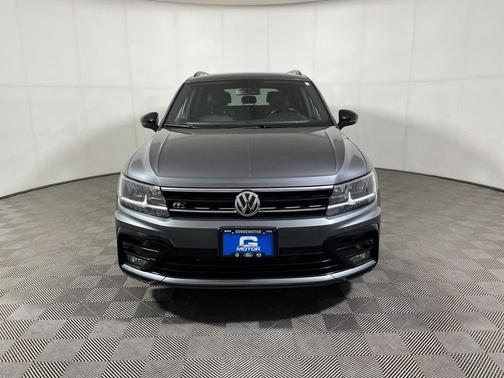 2019 Volkswagen Tiguan 2.0T SEL R-Line Black