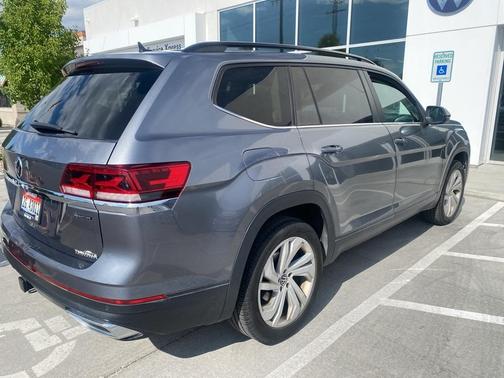 2023 Volkswagen Atlas 3.6L SE w/Technology