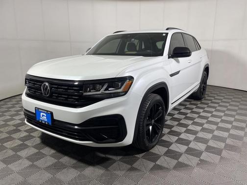 2023 Volkswagen Atlas Cross Sport 2.0T SEL R-Line Black