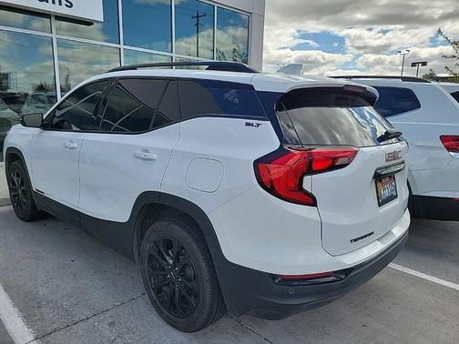 Summit White 2021 GMC Terrain SLT