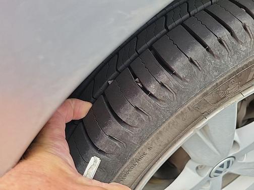 Silver 2015 Volkswagen Passat 2.0L TDI SE