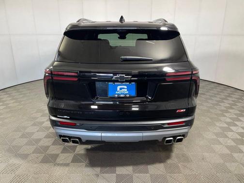 Mosaic Black Metallic 2025 Chevrolet Traverse Z71