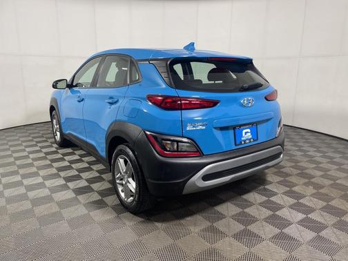 2022 Hyundai KONA SE