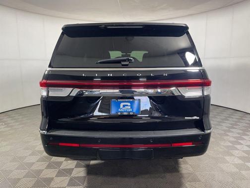 2024 Lincoln Navigator Reserve