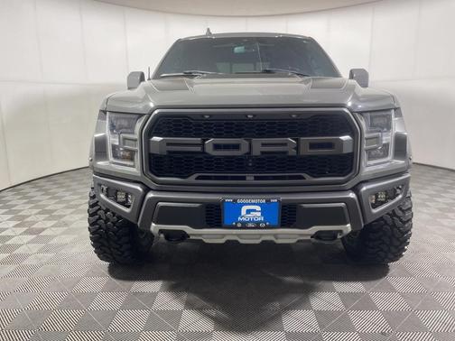 2020 Ford F-150 Raptor