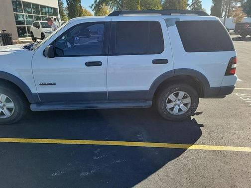 2006 Ford Explorer XLT