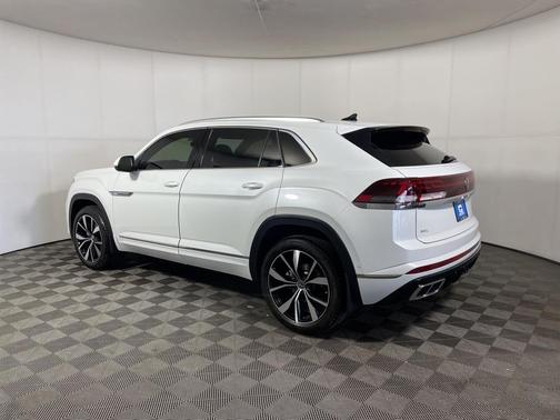 2024 Volkswagen Atlas Cross Sport 2.0T SEL Premium R-Line