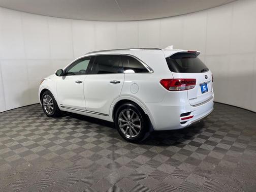 2016 Kia Sorento SX