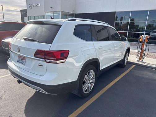 Pure White 2019 Volkswagen Atlas 3.6L SE w/Technology