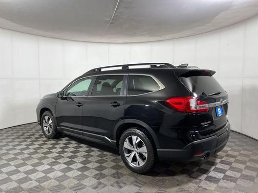 2022 Subaru Ascent Premium 8-Passenger