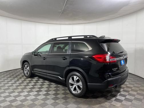2022 Subaru Ascent Premium 8-Passenger