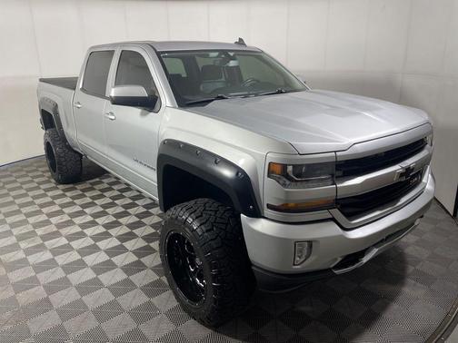 Silver Ice Metallic 2017 Chevrolet Silverado 1500 LT