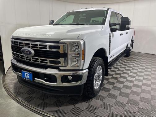 2024 Ford F-350 XLT
