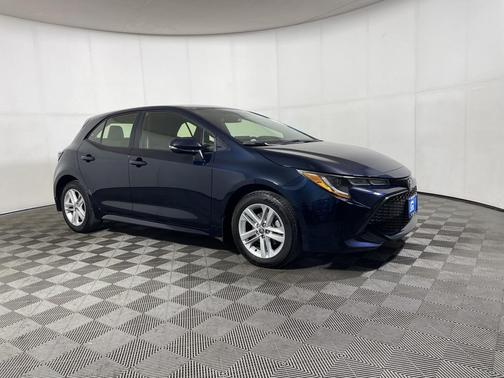 2022 Toyota Corolla Hatchback SE
