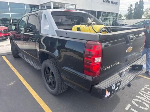 Black 2011 Chevrolet Avalanche 1500 LT