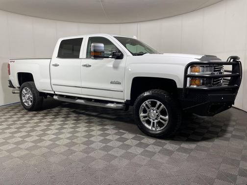 2015 Chevrolet Silverado 2500 High Country