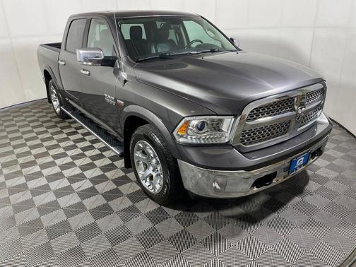 Granite Crystal Clearcoat Metallic 2018 RAM 1500 Laramie