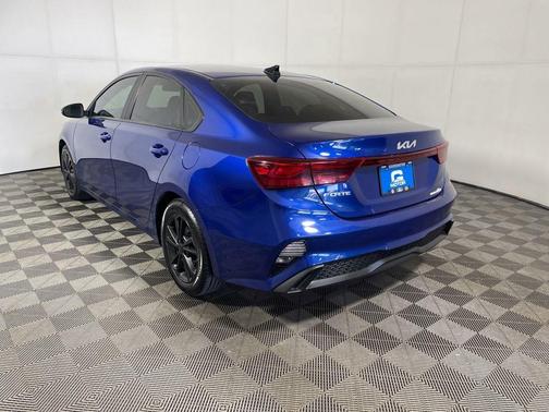 Deep Sea Blue 2024 Kia Forte LXS