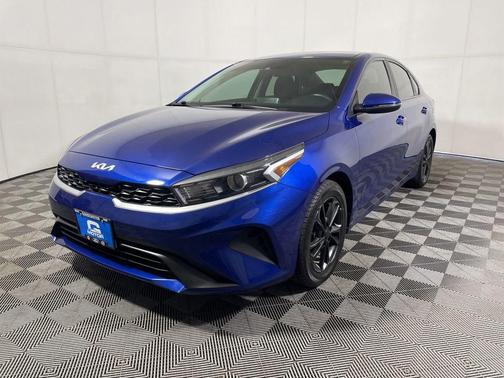 Deep Sea Blue 2024 Kia Forte LXS