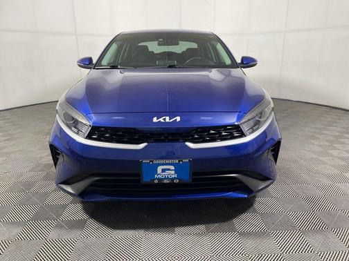 Deep Sea Blue 2024 Kia Forte LXS