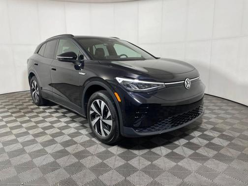 Deep Black Pearl Effect 2023 Volkswagen ID.4 Pro