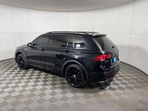 2021 Volkswagen Tiguan 2.0T SE R-Line Black