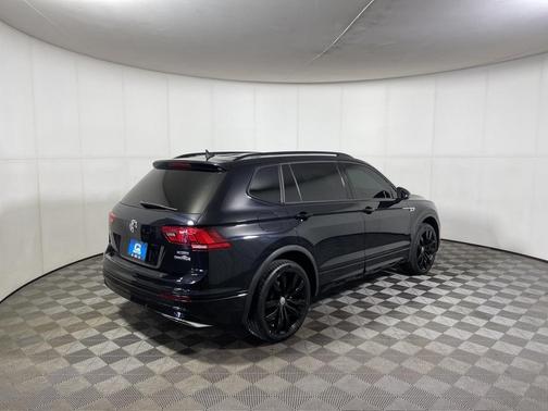 2021 Volkswagen Tiguan 2.0T SE R-Line Black
