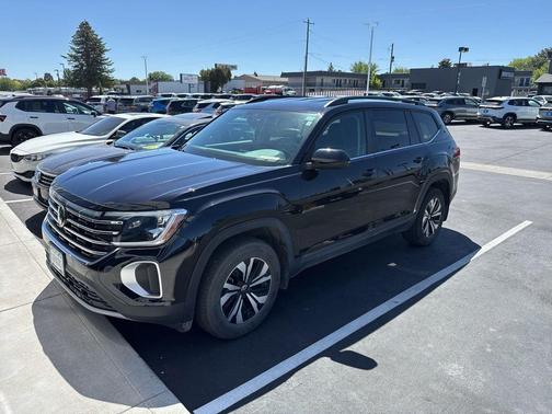 Deep Black Pearl Effect 2025 Volkswagen Atlas 2.0T SE