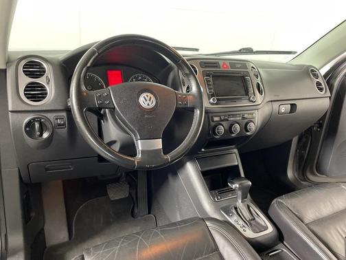 2009 Volkswagen Tiguan SEL