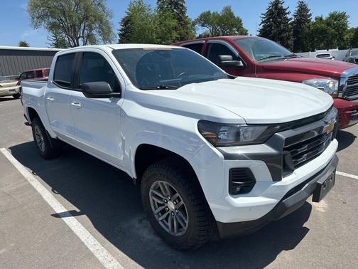 2024 Chevrolet Colorado LT