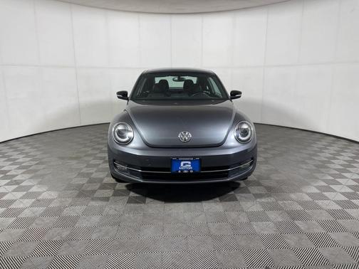 2013 Volkswagen Beetle 