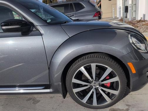 2013 Volkswagen Beetle 