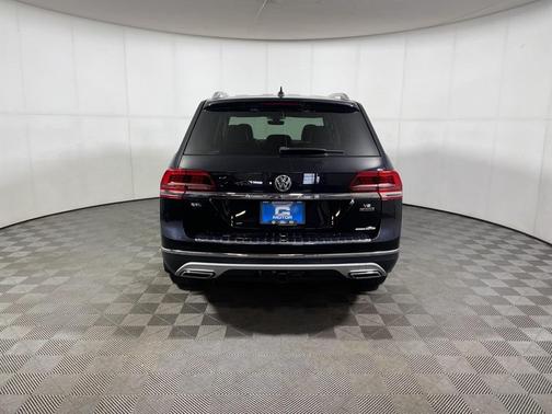 2018 Volkswagen Atlas 3.6L SEL Premium
